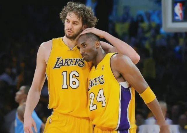 足坛的地位 足坛的地位