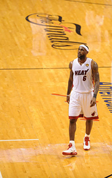 他多次插上 他多次插上