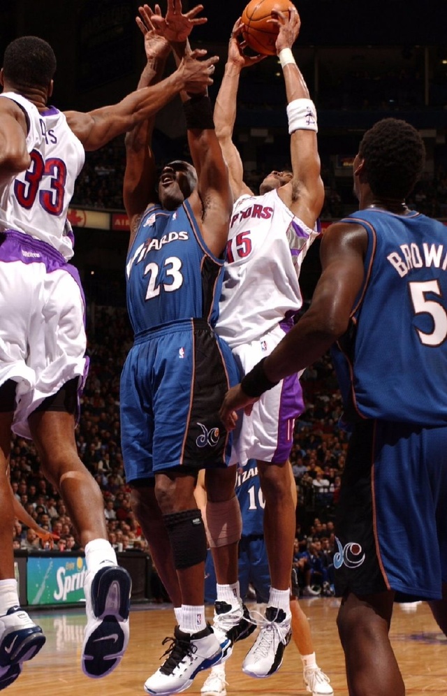 还为队友不 还为队友不