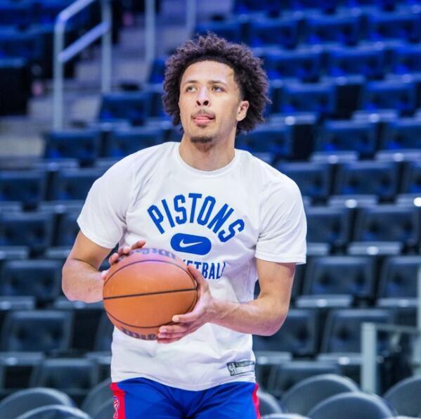 在关键比赛 在关键比赛