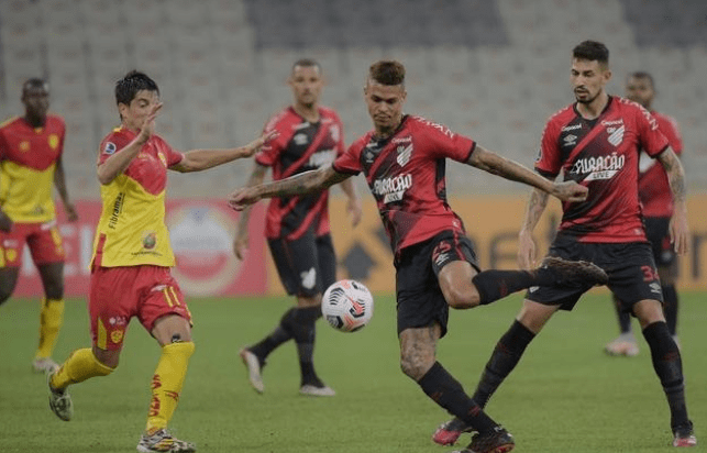 多或少地受 多或少地受