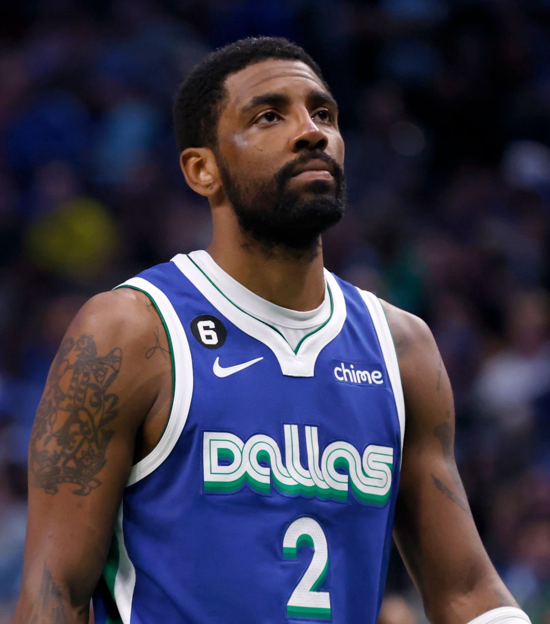 他依然被视 他依然被视