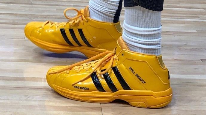 踢成主力级 踢成主力级