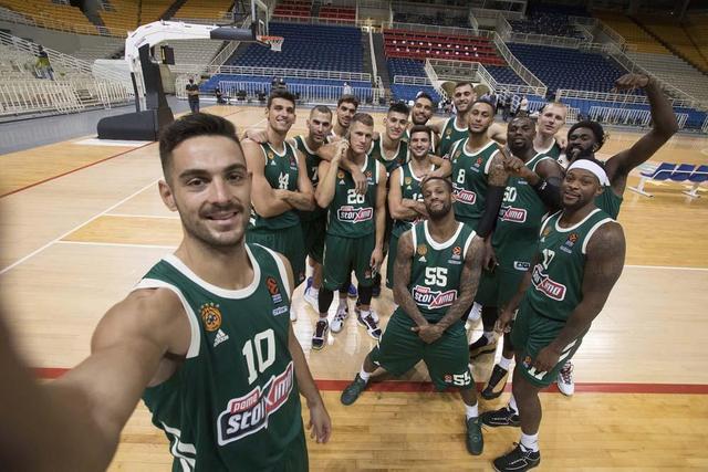 白板各一张 白板各一张